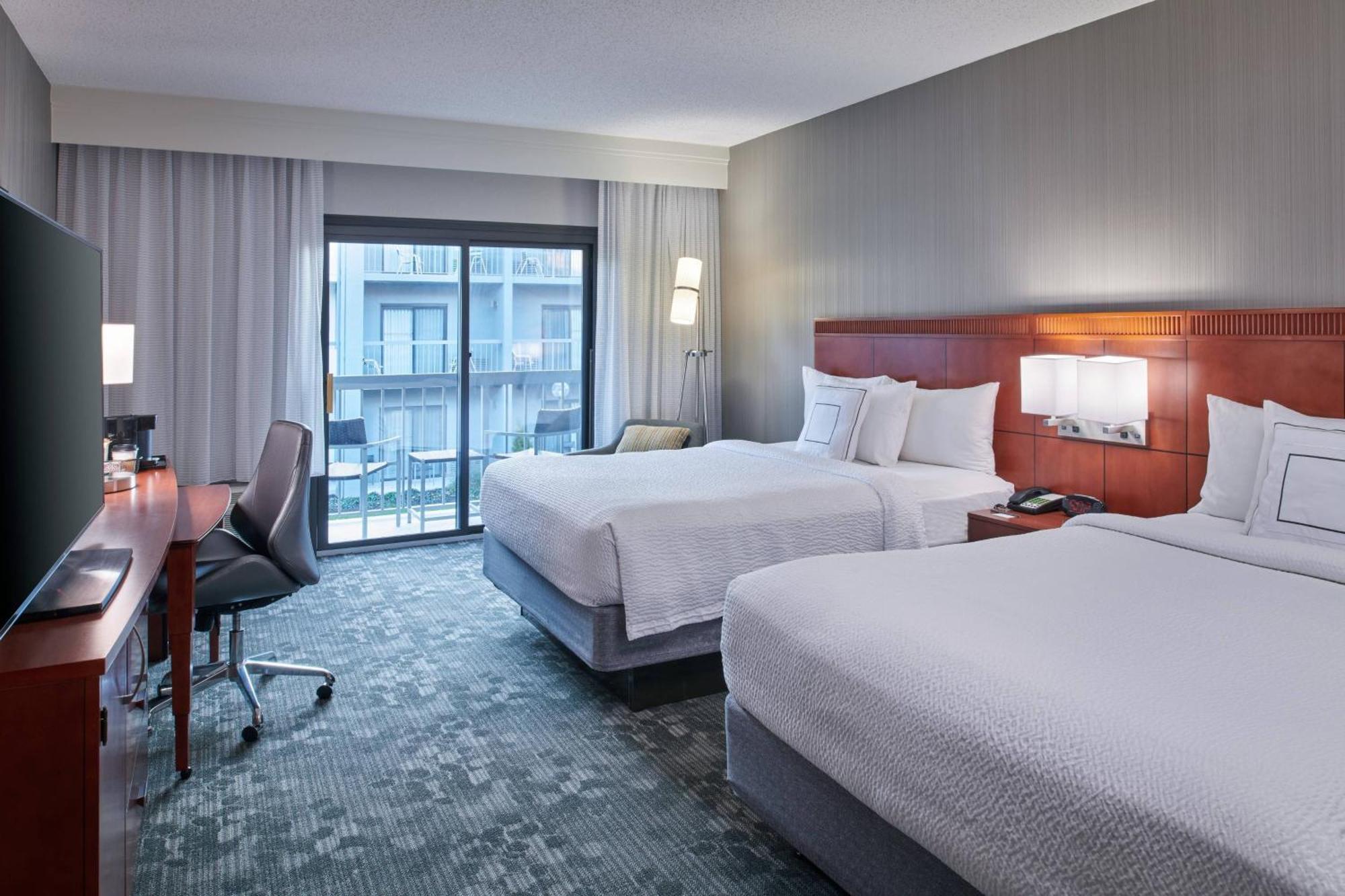 Hotel Courtyard By Marriott Indianapolis Castleton Extérieur photo