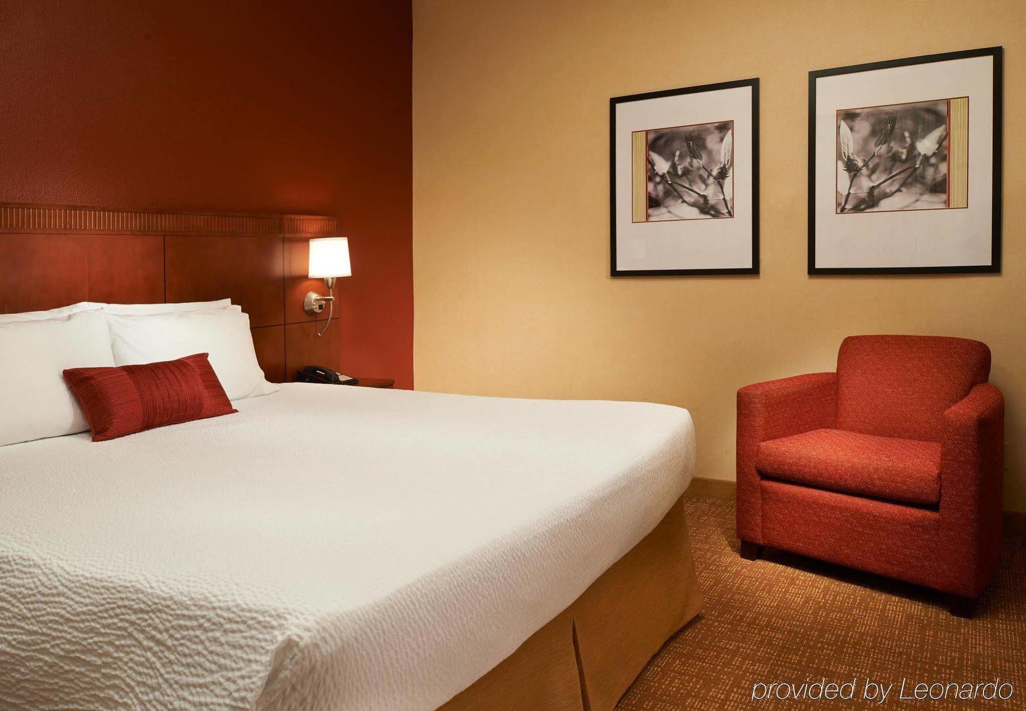 Hotel Courtyard By Marriott Indianapolis Castleton Chambre photo
